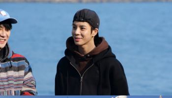 ‘트로트 왕자’ 정동원, 민증 발급과 동시에 무인도행(푹다행)