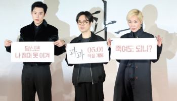 이혜영·김성철 황금연휴 무대인사 팬서비스…'파과' 앓이 예고