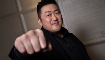 '거룩한 밤' 마동석 "저예산 다크히어로물 꿈꾸며…오컬트와 접목" [인터뷰]
