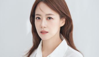 류현경, 엄정화 소속사 에일리언컴퍼니와 전속계약 체결