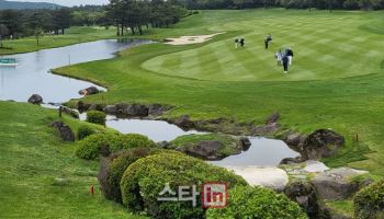 SK텔레콤 오픈, 안개로 2시간 지연..오전 8시 50분 1R 출발 예정