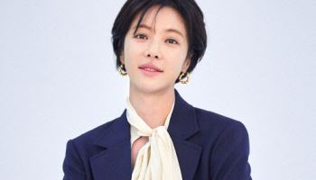 회삿돈 42억 코인 투자…황정음, 직접 입 열었다