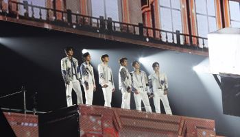 인스피릿 모여라…15주년 인피니트, 완전체로 영화관 뜬다