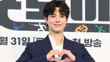 '굿보이' 박보검 "욕심에 부상…한달 반 만에 복귀, 하루도 안 쉬고 달려"