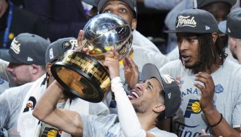 '시아캄 MVP' 인디애나, 25년 만에 NBA 파이널 진출...OKC와 대결