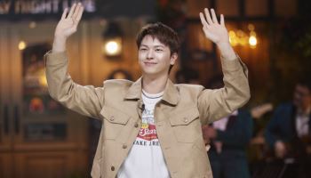 육성재, 웃기려 완벽히 내던졌다…이수지와 역대급 케미 경신(SNL7)