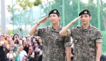 방탄소년단 RM "부대 복귀 그만하고… 무대 복귀할 것"