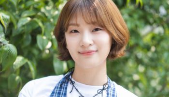 '골때녀 루키' 박지안, 본업도 열일…연극 '임대아파트' 합류