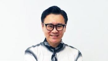배우 이광기, 캐서린 번하드 세계 첫 회고전 프라이빗 도슨트로 참여…재능 기부