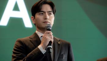 '오징어 게임3' 이진욱, '에스콰이어' 변호사로 안방 컴백