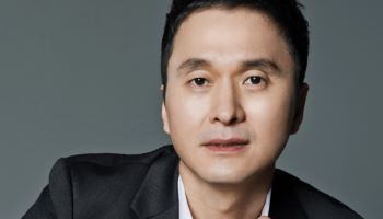 장현성, 엄정화·정준원 소속사 에일리언컴퍼니와 전속계약