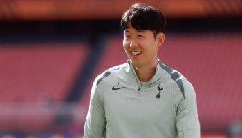 손흥민, 3부리그 팀 상대로 침묵…양민혁은 토트넘 1군 첫선