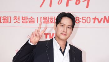 박해준 "'폭싹' 양관식 인기 부끄러워…다시 칼자루 들어야" (첫, 사랑)