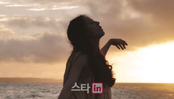 가수 박지윤, 신곡 내고 단독 콘서트