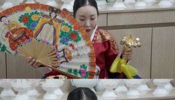개그우먼 김주연, 신내림 받은 사연 "2년 간 하혈…두 달 동안 12kg 빠져"