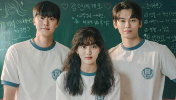 '고백의 역사' 오늘 넷플릭스 공개…첫사랑 설렘 가득 포스터 공개