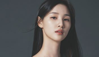 '미스트롯2' 황우림, 아츠로와 독점 에이전시 계약 체결