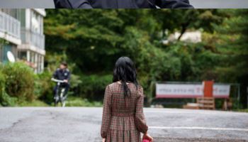 '사마귀' 고현정, 빨간 사과 장면 오늘 나온다…추앙받게 된 이유는