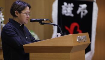 '개그계 대부' 전유성, 마지막 '개콘' 무대 올랐다
