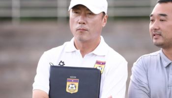 라오스 축구 이끄는 하혁준 감독, 올해 12월까지 계약 연장