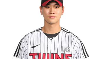 LG트윈스, 6명 선수 방출 통보...'포수->투수 전향' 전준호 포함