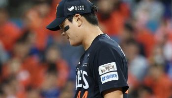 '마무리 살려라' 김서현 향한 믿음의 야구, 오히려 독이 됐다