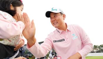 함정우가 16번홀에서 버디 잡고 더 환하게 웃은 이유 "너무 재미있고 즐거워요"