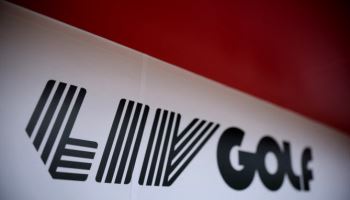 'LIV 골프 한국대회' 개막 2주 남았는데…대기업도 발 뺐다