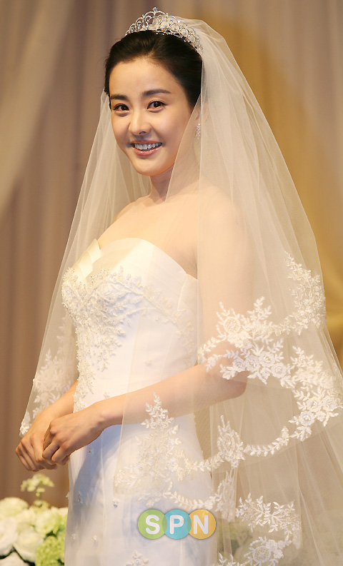 '결혼' 박은혜 "우리 신랑은요, 이산과 달리 저만 사랑해요"(일문일답)