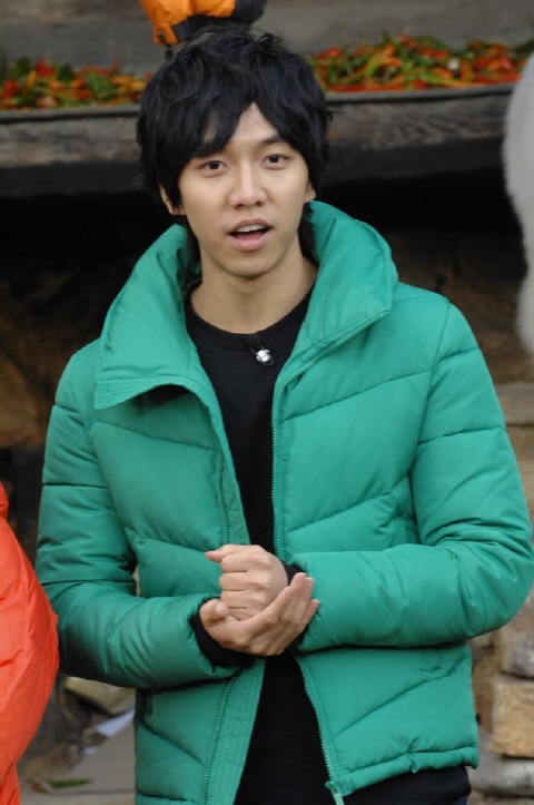 '허당' 이승기, "'1박2일' 통해 자연스러움 배웠다"