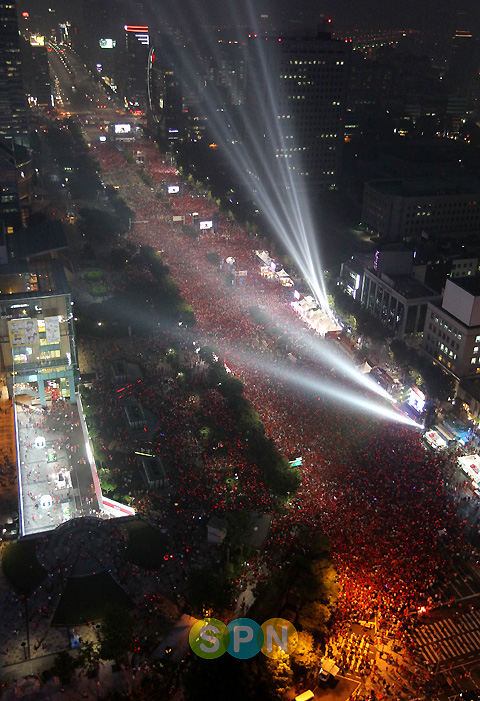 (떴다!남아공월드컵)⑤영동대로 "새 응원메카로 부상"