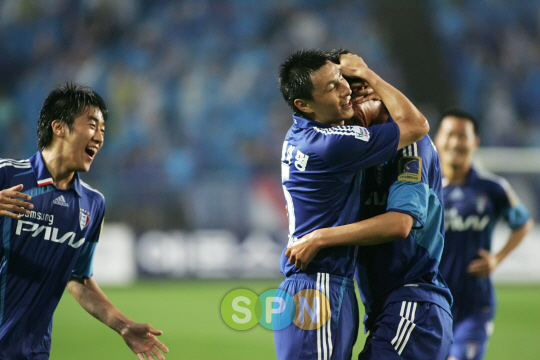 연휴를 달굴 '축구 빅매치' 4선