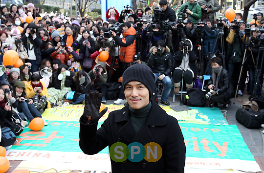 김동완 "2012년 신화로 돌아올 것"