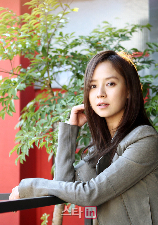 영화 '자칼이 온다'의 배우 송지효                                                                                                                                                        