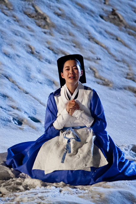 이요원, 눈 속 오열 장면                                                                                                                                                                           