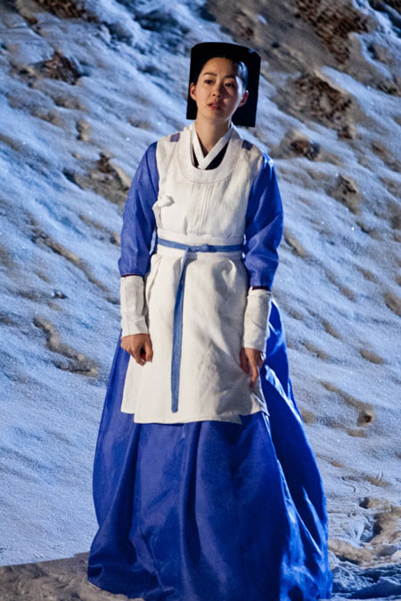 이요원, 강추위에도 열연                                                                                                                                                                           