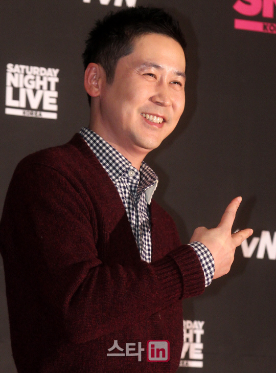 신동엽 `더 강력하게 돌아왔습니다`                                                                                                                                                                 