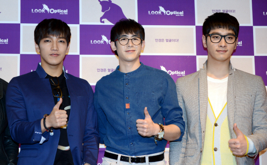  준케이-닉쿤-찬성, "2PM이 최고!"                                                                                                                                                        