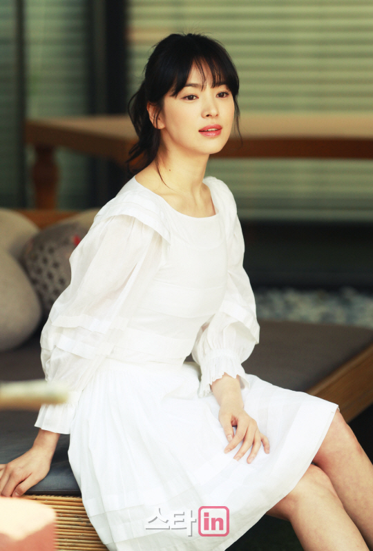 송혜교 ''때론 도도하게''                                                                                                                                                      