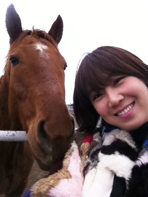 공효진, 환한 미소로 애마부인 등극                                                                                                                                                                 