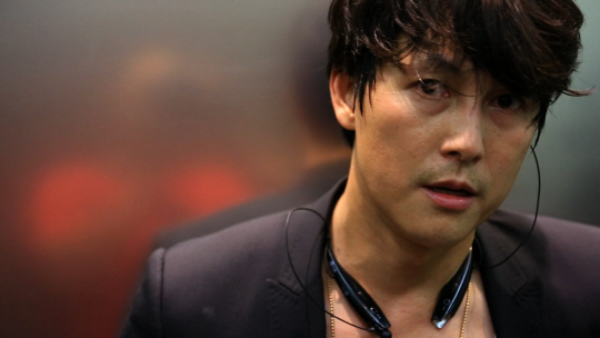 ''런닝맨'' 정우성, 긴박한 표정                                                                                                                                                