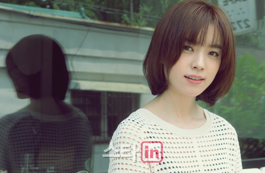 하윤주 역의 배우 한효주                                                                                                                                                                           