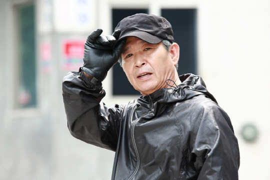 `상어` 최병기 (기국서)의 암살자 포스 `물씬`                                                                                                                                                       