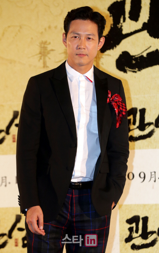 이정재 '패션의 완성'                                                                                                                                                                    