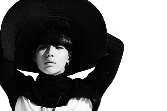 샤이니 태민 티저, 스모키 화장+피어싱 ‘카리스마 발산’                                                                                                                                                  