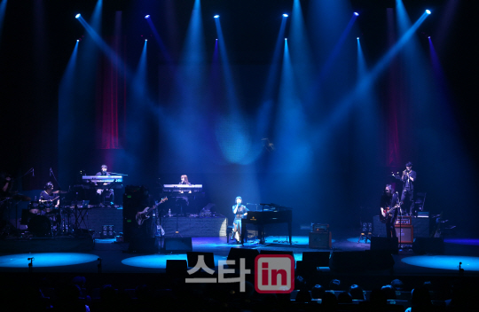 자우림, 화려한 9집 앨범 컴백 쇼케이스                                                                                                                                                             