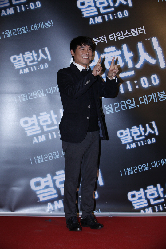 '창수' 임창정, '경쟁작 '열한시' 응원..대인배'                                                                                                                       