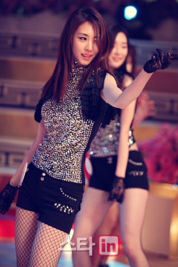  '미스코리아' 이연희, "유혹의 손짓"                                                                                                                                           