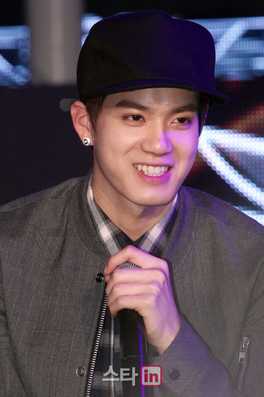 비투비 프니엘, '女心 흔드는 부드러운 미소~'                                                                                                                                             