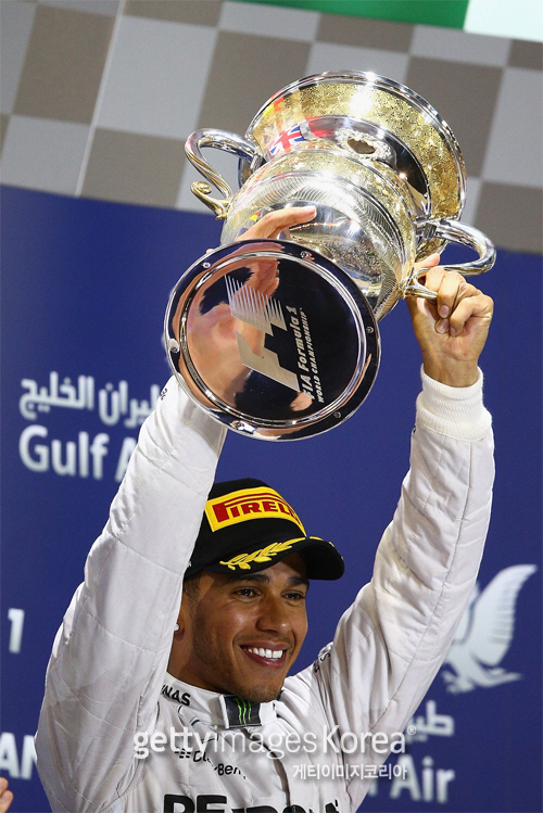 해밀턴, F1 바레인GP 우승...말레이시아 이어 2연속 정상